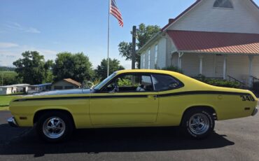 Plymouth-duster-1971-yellow-2