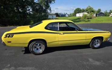 Plymouth-duster-1971-yellow-6