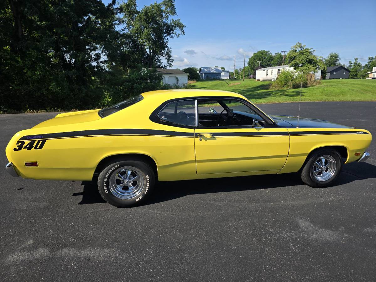 Plymouth-duster-1971-yellow-6
