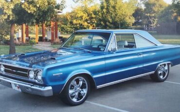 Plymouth-gtx-440-1967-blue-14