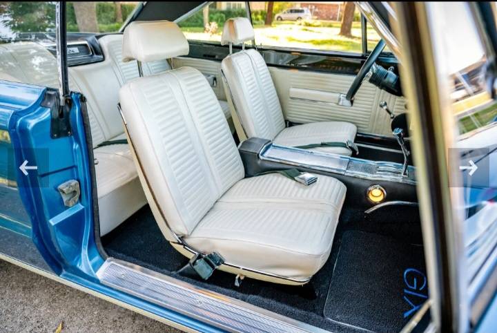 Plymouth-gtx-440-1967-blue-7