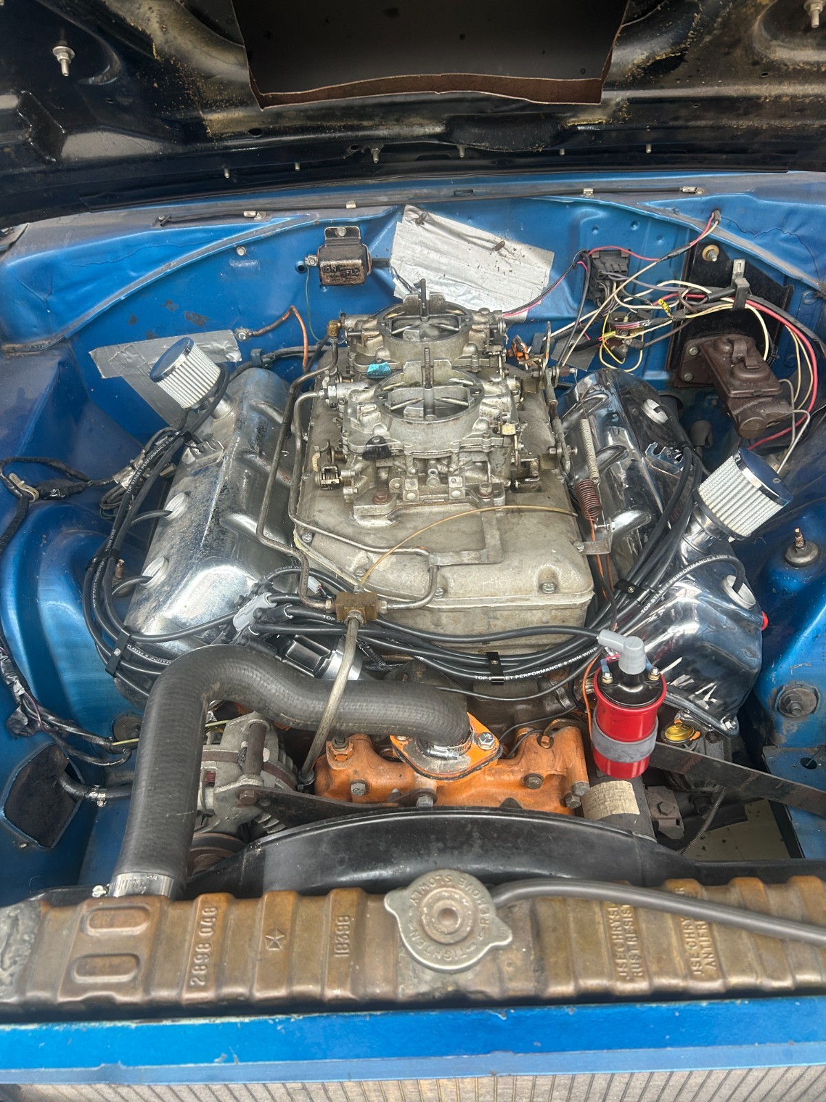 Plymouth-roadrunner-1968-Coupe-1