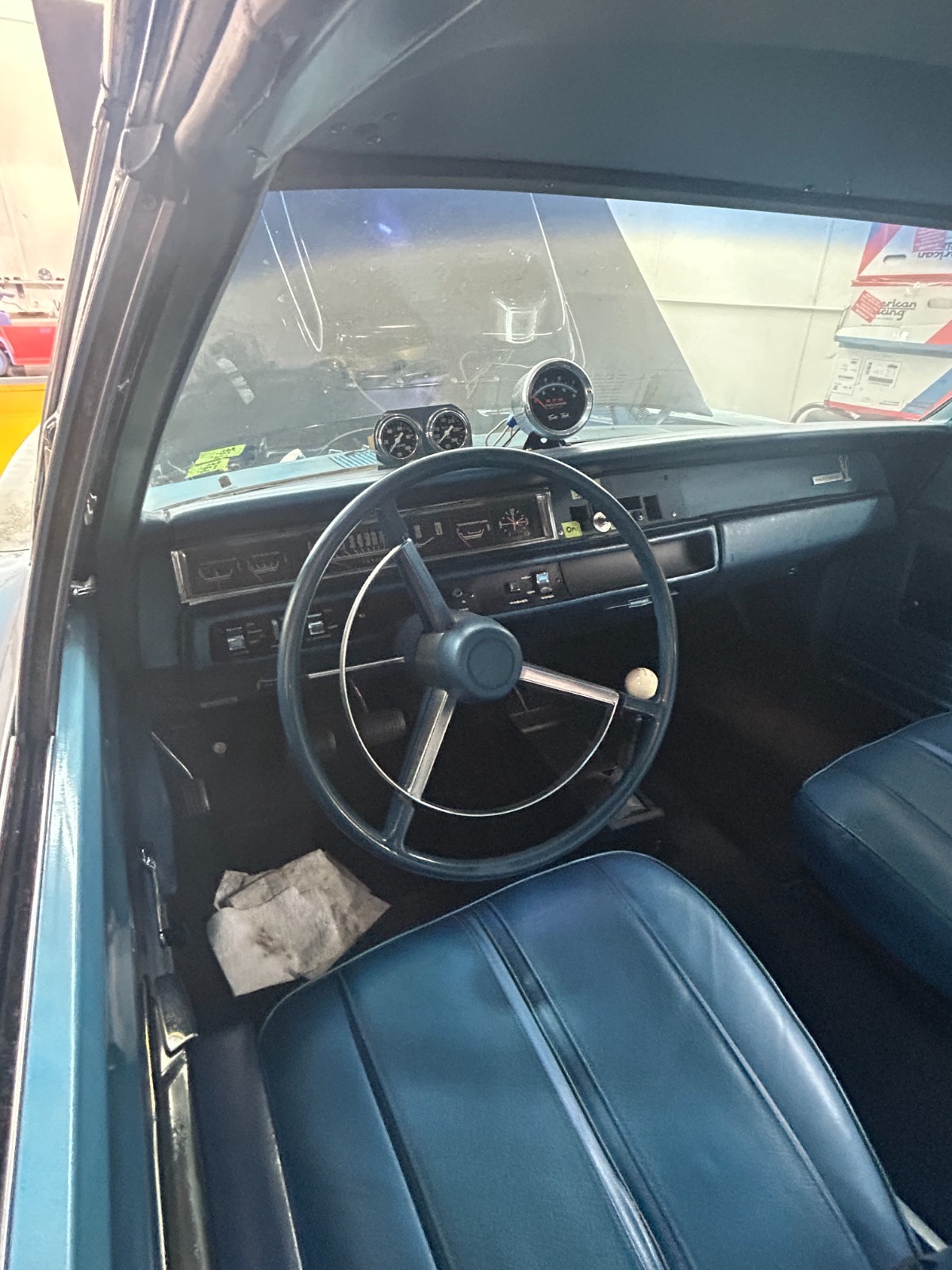Plymouth-roadrunner-1968-Coupe-5