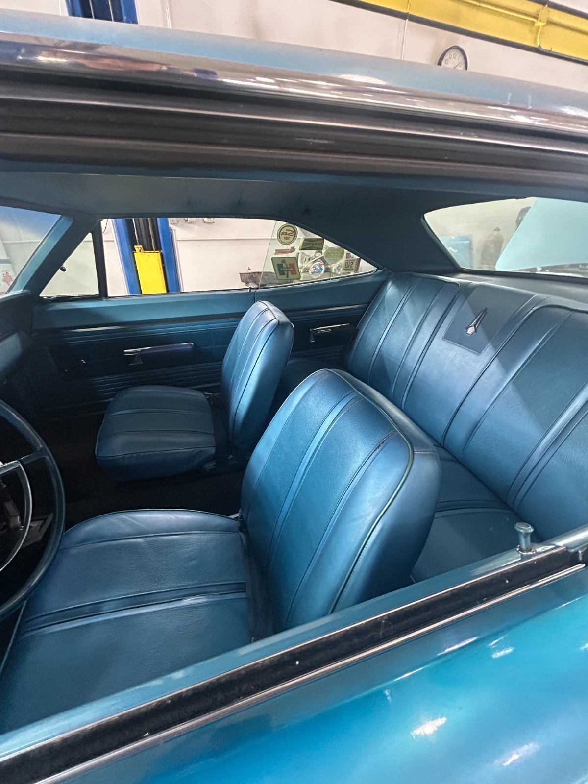 Plymouth-roadrunner-1968-Coupe-7