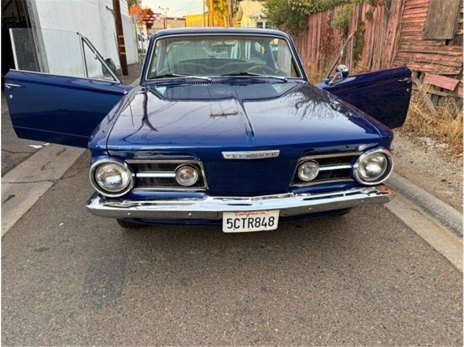 Plymouth-valiant-1964-9