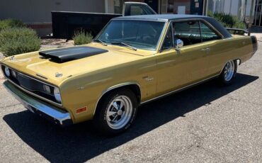 Plymouth-valiant-1971