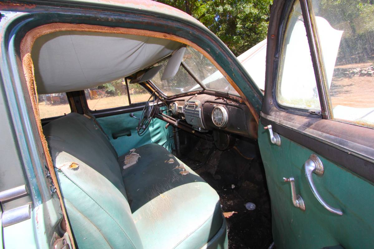Pontiac-1948-5