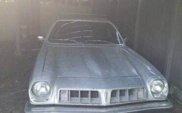 Pontiac-Astre-wagon-1977-silver