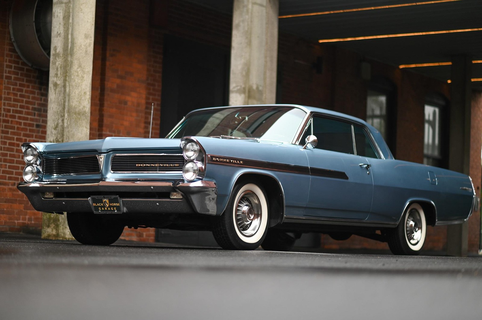 Pontiac Bonneville 1963 --