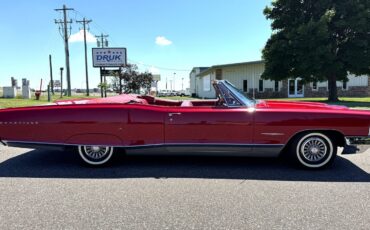 Pontiac-Bonneville-1965-Convertible-1