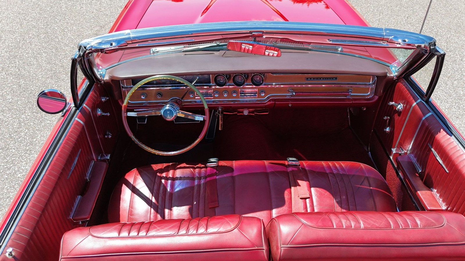 Pontiac-Bonneville-1965-Convertible-10