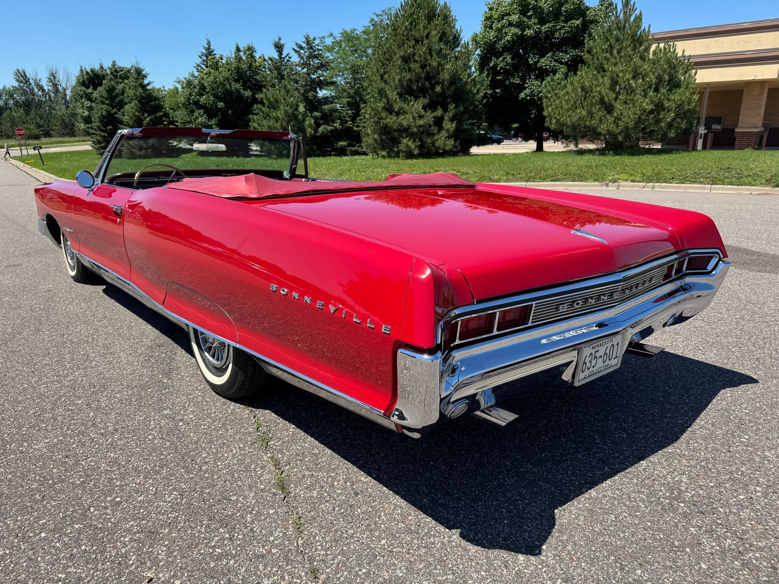 Pontiac-Bonneville-1965-Convertible-5