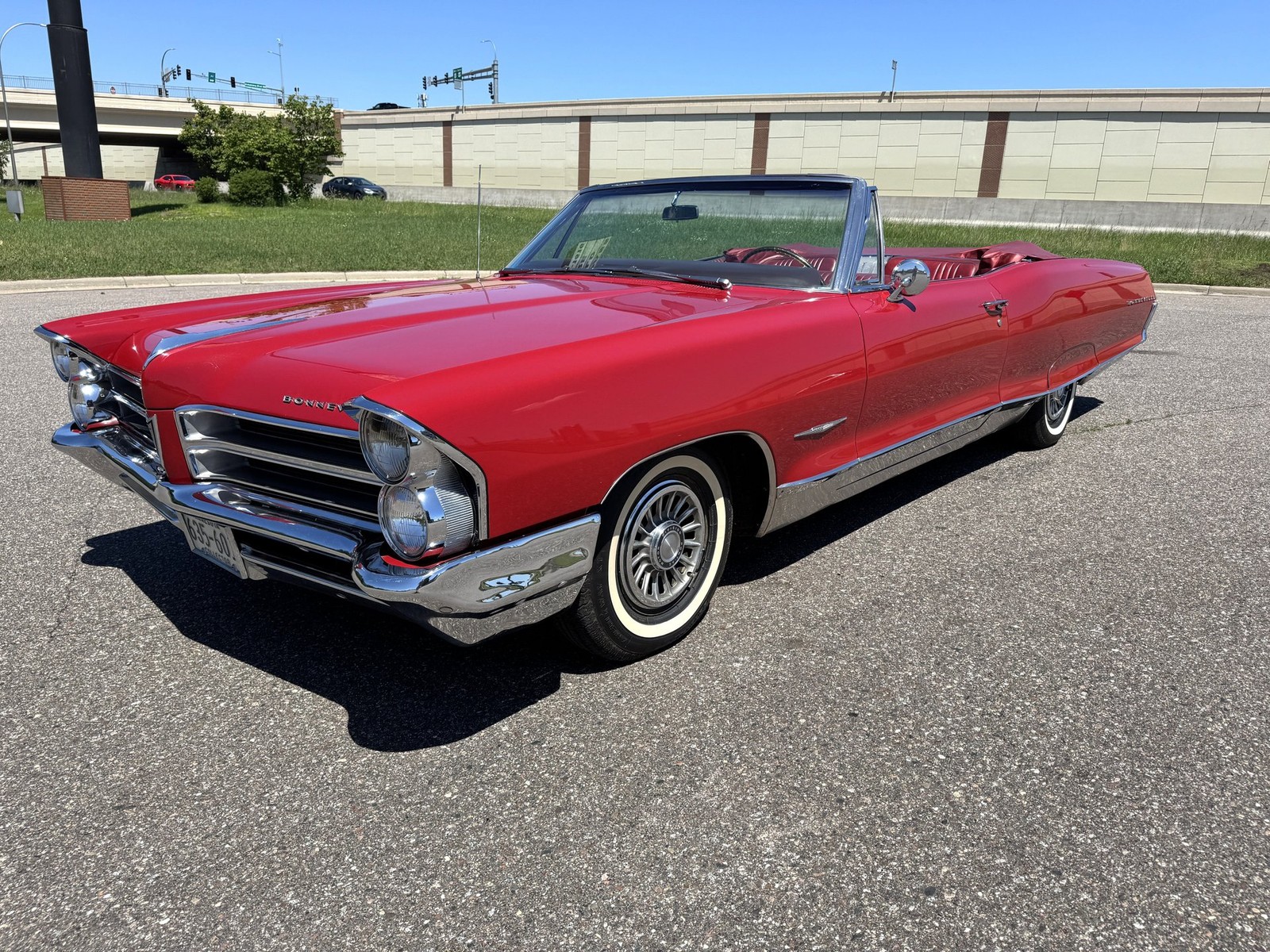 Pontiac-Bonneville-1965-Convertible-7