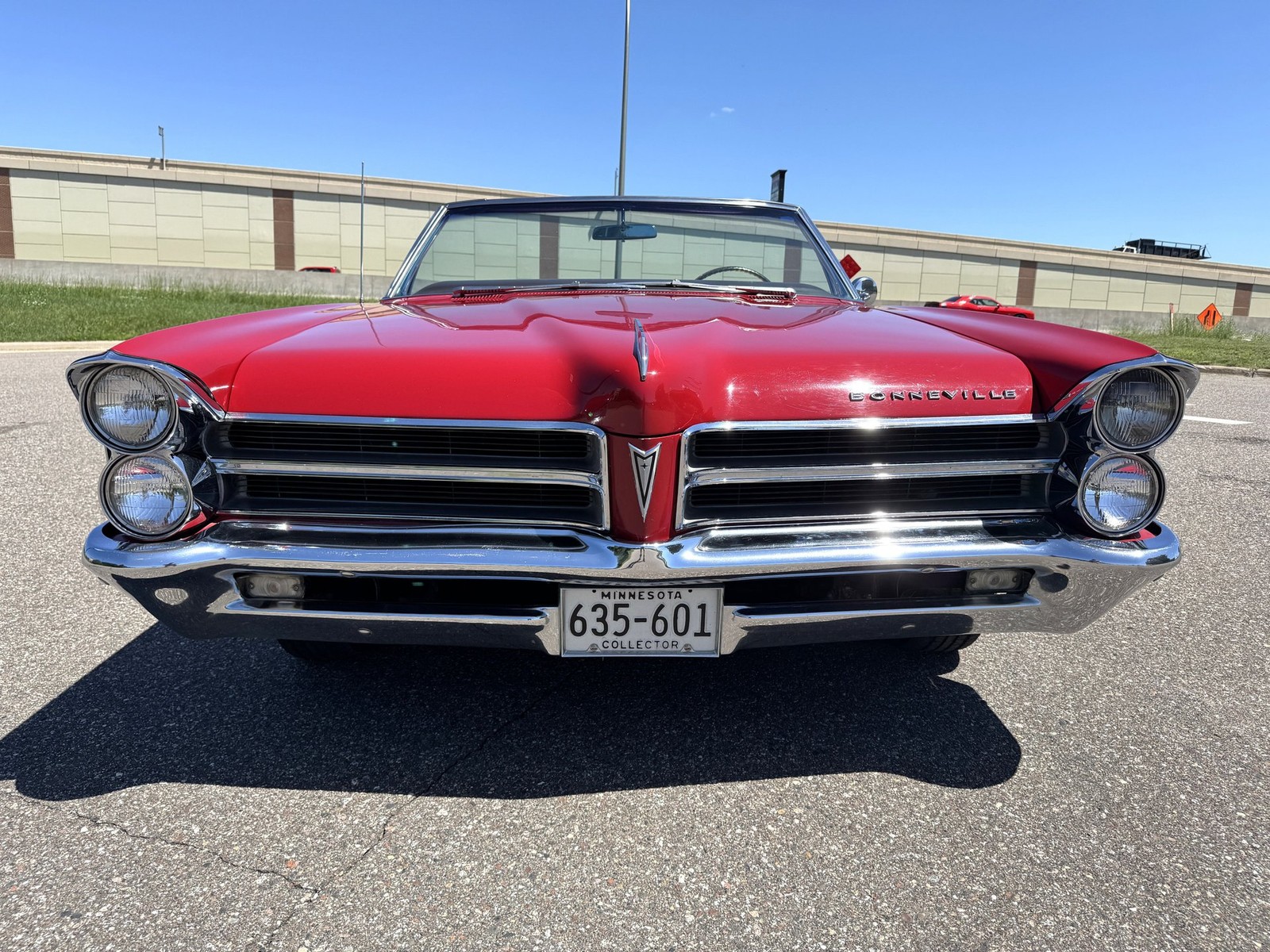 Pontiac-Bonneville-1965-Convertible-8