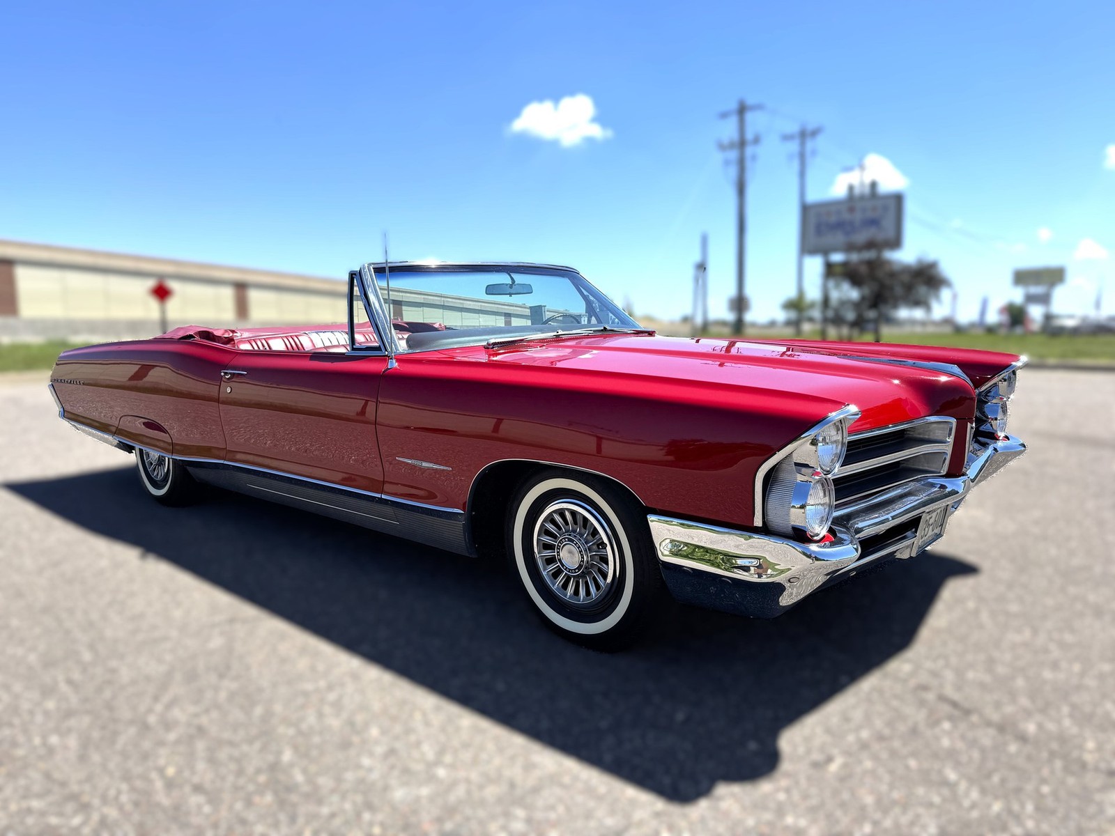 Pontiac-Bonneville-1965-Convertible