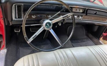 Pontiac-Bonneville-1968-Red-White-Top-White-10