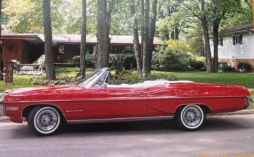Pontiac-Bonneville-1968-Red-White-Top-White-13