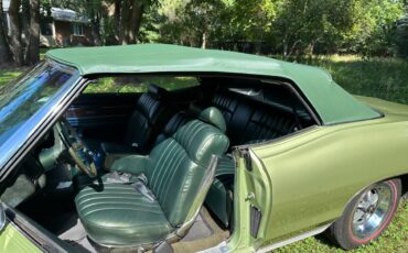 Pontiac-Bonneville-1969-7