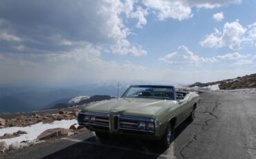 Pontiac-Bonneville-1969-9