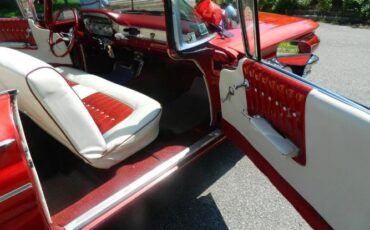 Pontiac-Catalina-1960-Red-White-Vinyl-8
