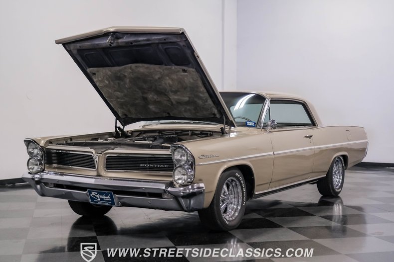 Pontiac-Catalina-1963-Caravan-Gold-Fawn-10