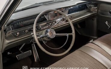 Pontiac-Catalina-1963-Caravan-Gold-Fawn-2