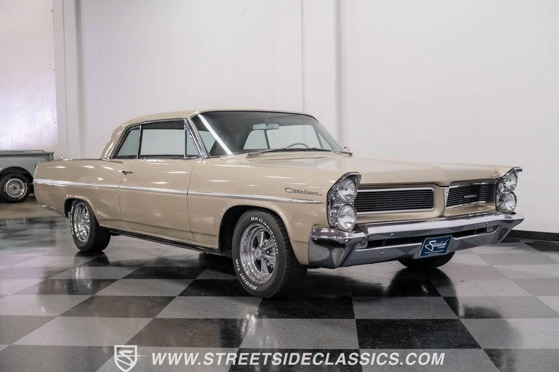Pontiac-Catalina-1963-Caravan-Gold-Fawn-20