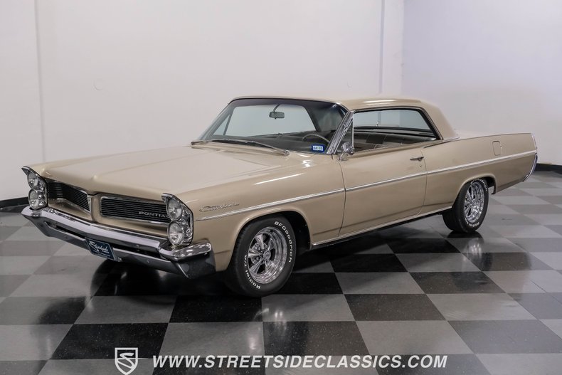 Pontiac-Catalina-1963-Caravan-Gold-Fawn-9