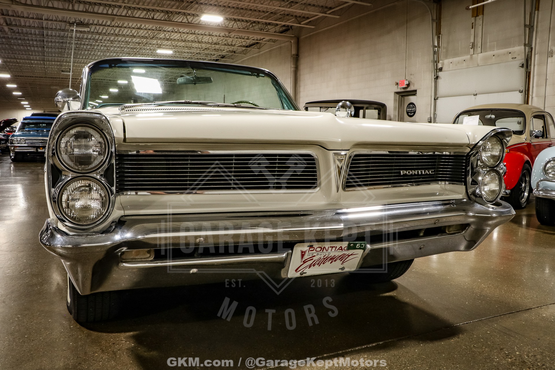 Pontiac-Catalina-1963-White-Blue-13