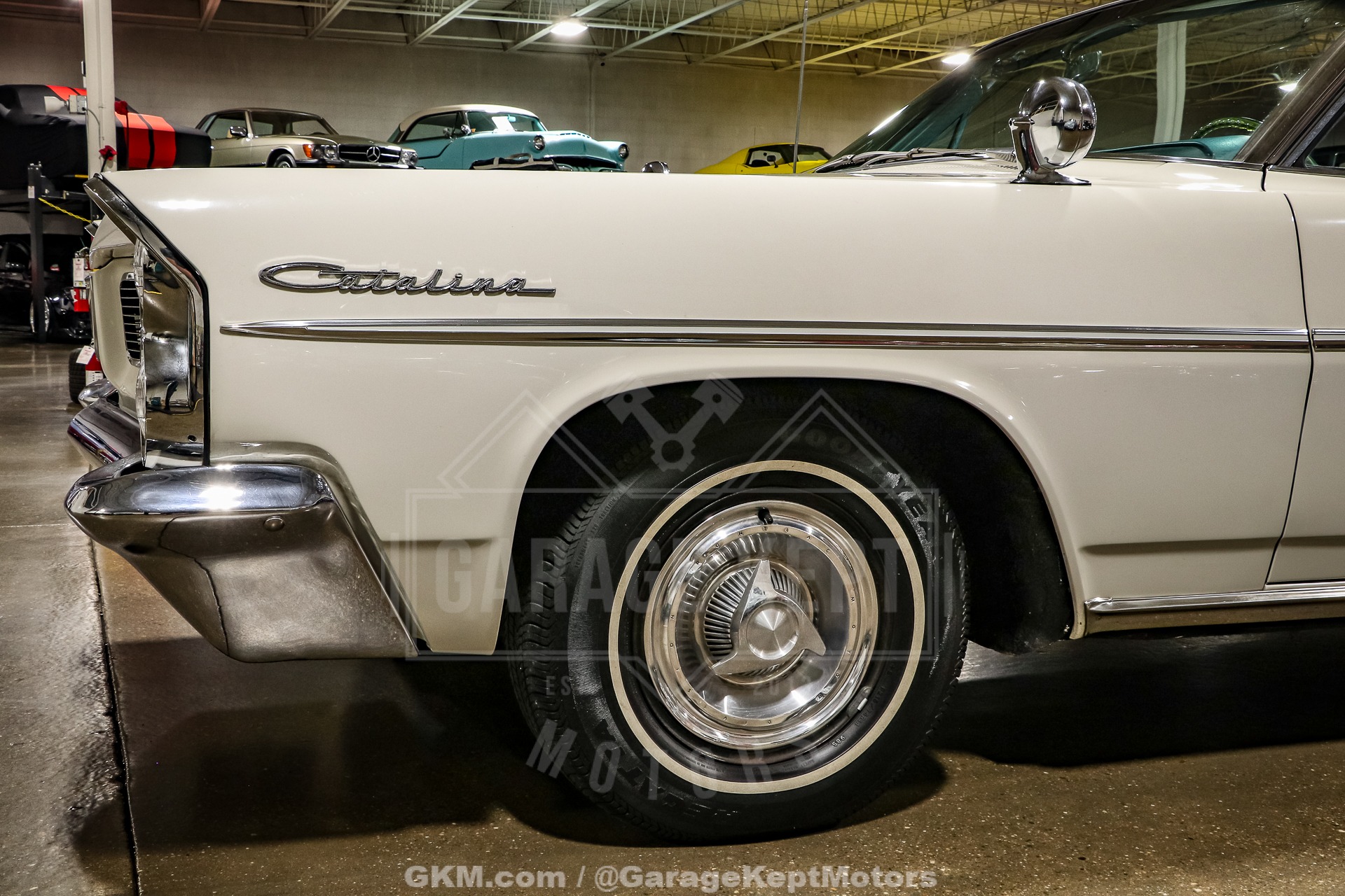 Pontiac-Catalina-1963-White-Blue-24