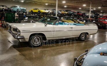 Pontiac-Catalina-1963-White-Blue-3
