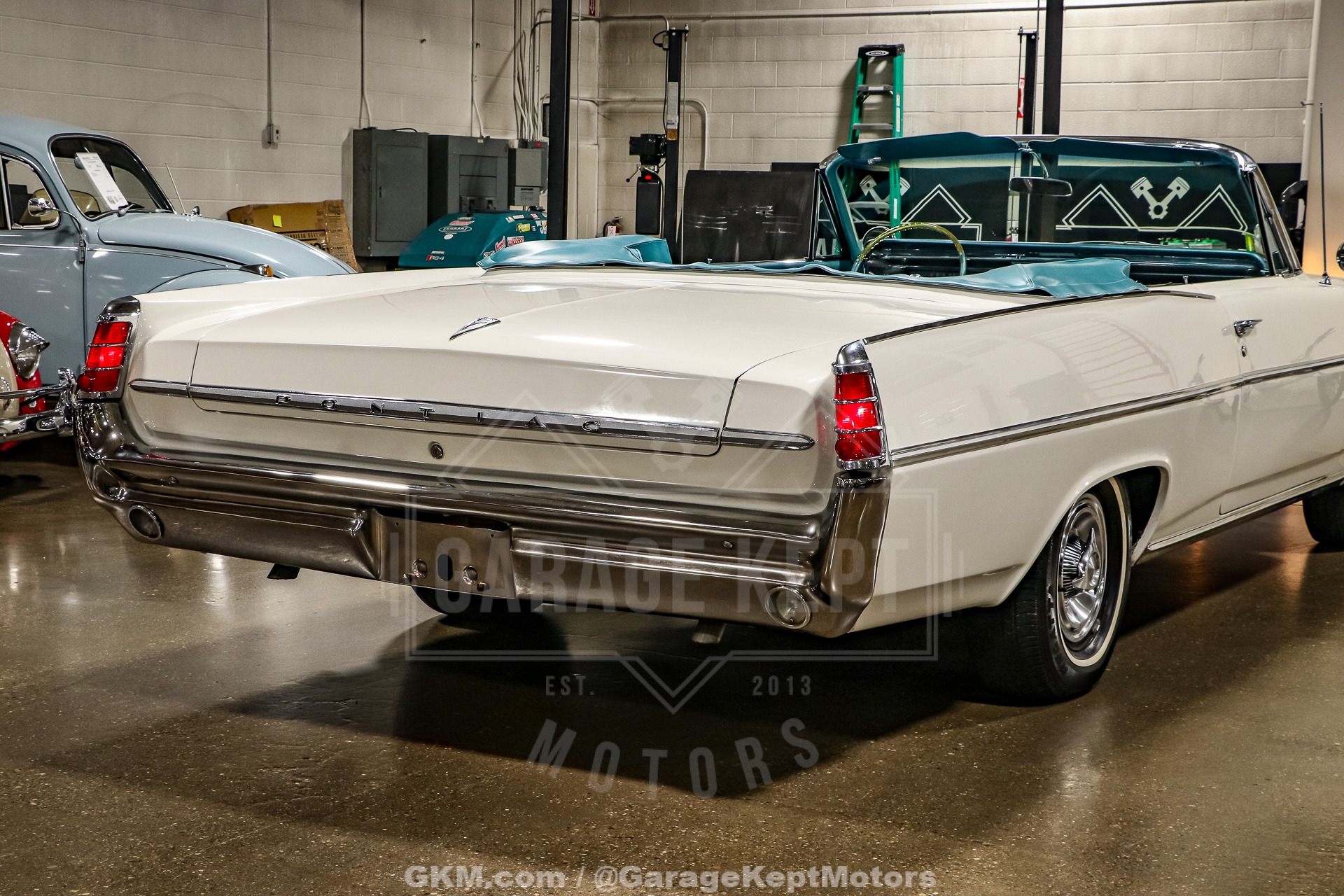 Pontiac-Catalina-1963-White-Blue-37