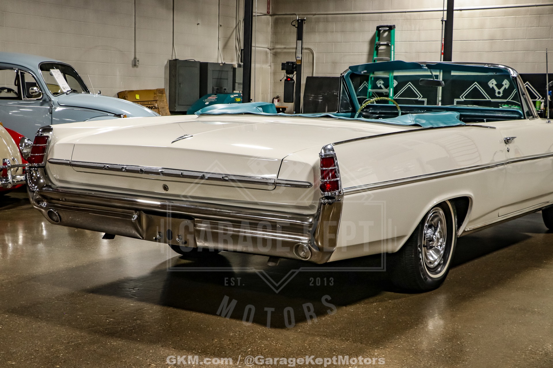 Pontiac-Catalina-1963-White-Blue-38