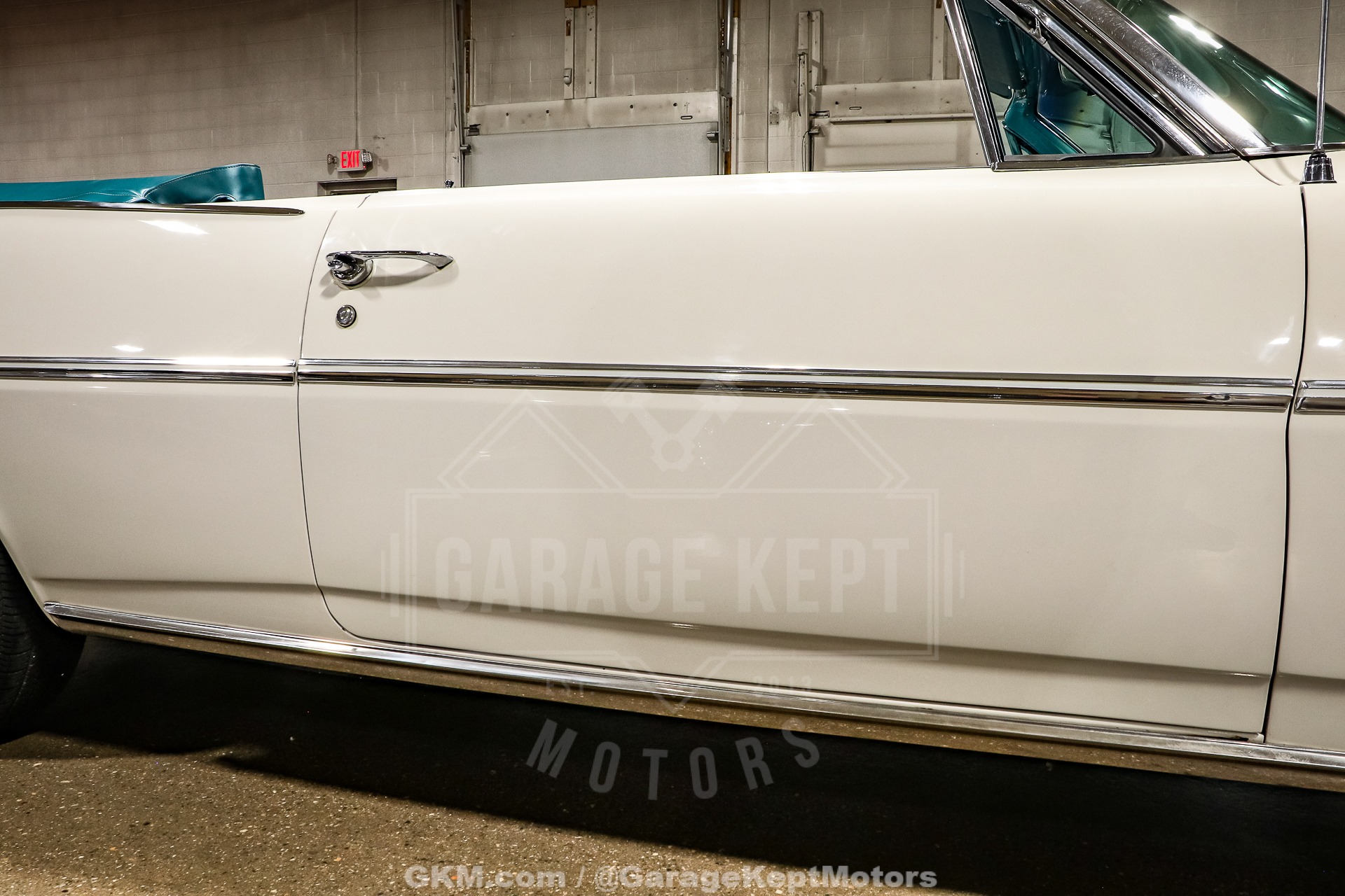 Pontiac-Catalina-1963-White-Blue-44