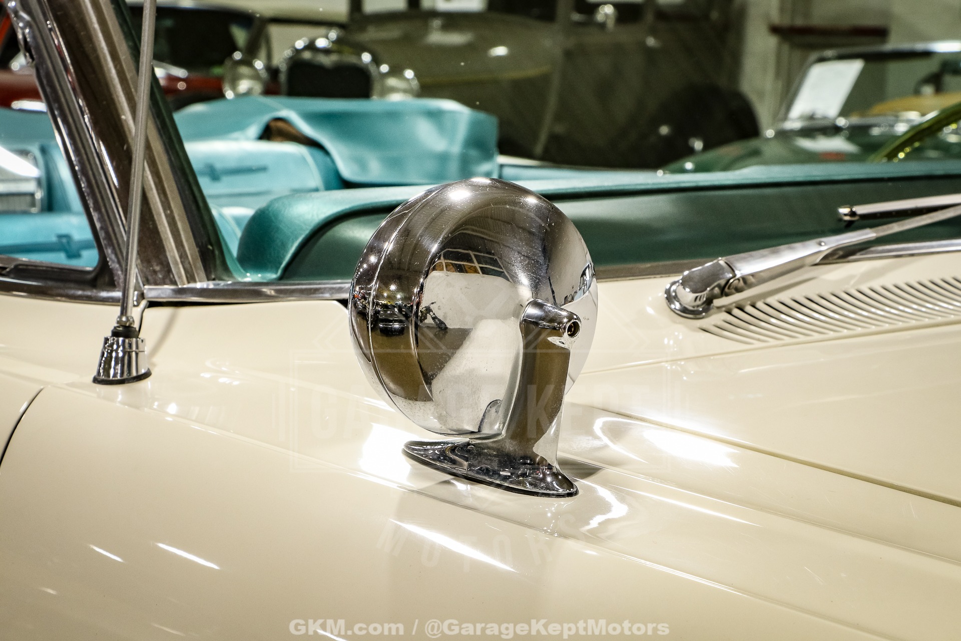 Pontiac-Catalina-1963-White-Blue-46