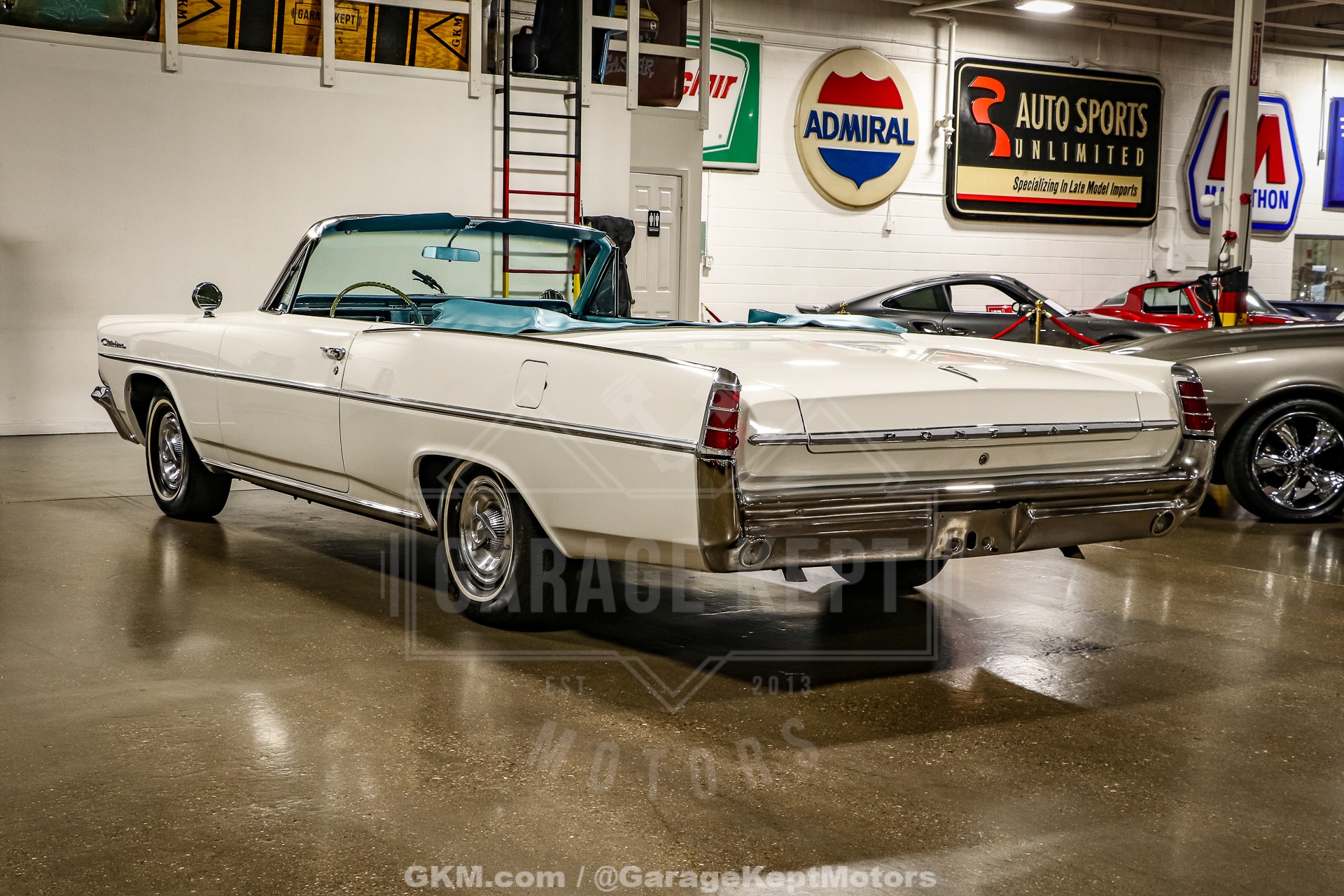 Pontiac-Catalina-1963-White-Blue-6