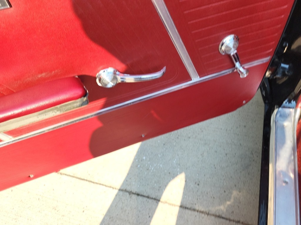Pontiac-Catalina-1965-Convertible-10
