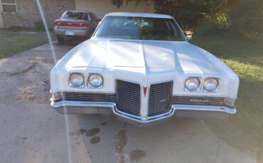 Pontiac-Catalina-1971-WhiteGreen-Pearl-Green-2