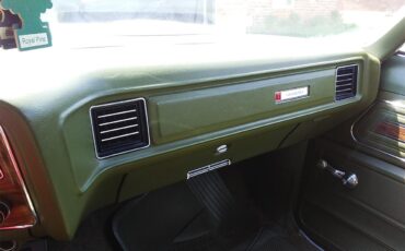 Pontiac-Catalina-1971-WhiteGreen-Pearl-Green-22