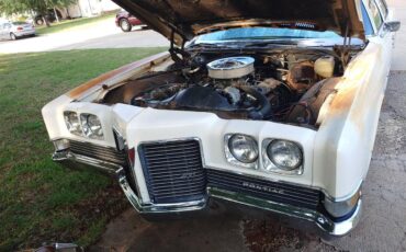 Pontiac-Catalina-1971-WhiteGreen-Pearl-Green-23