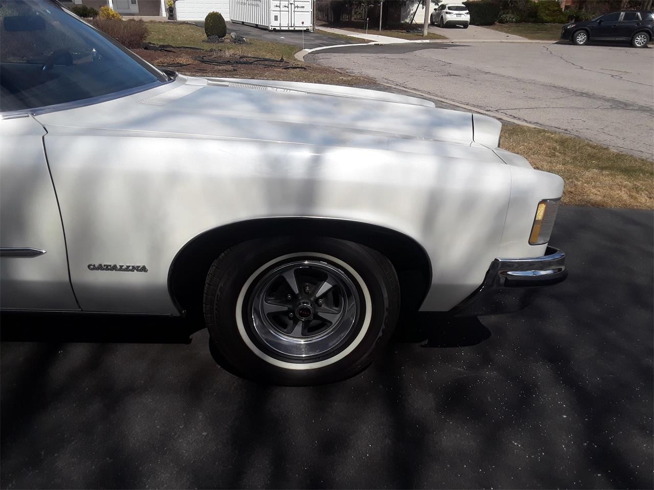 Pontiac-Catalina-1972-pearl-white-maroon-3