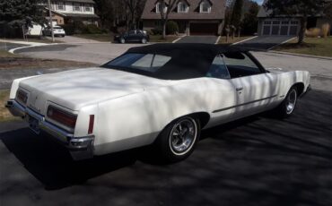 Pontiac-Catalina-1972-pearl-white-maroon-5