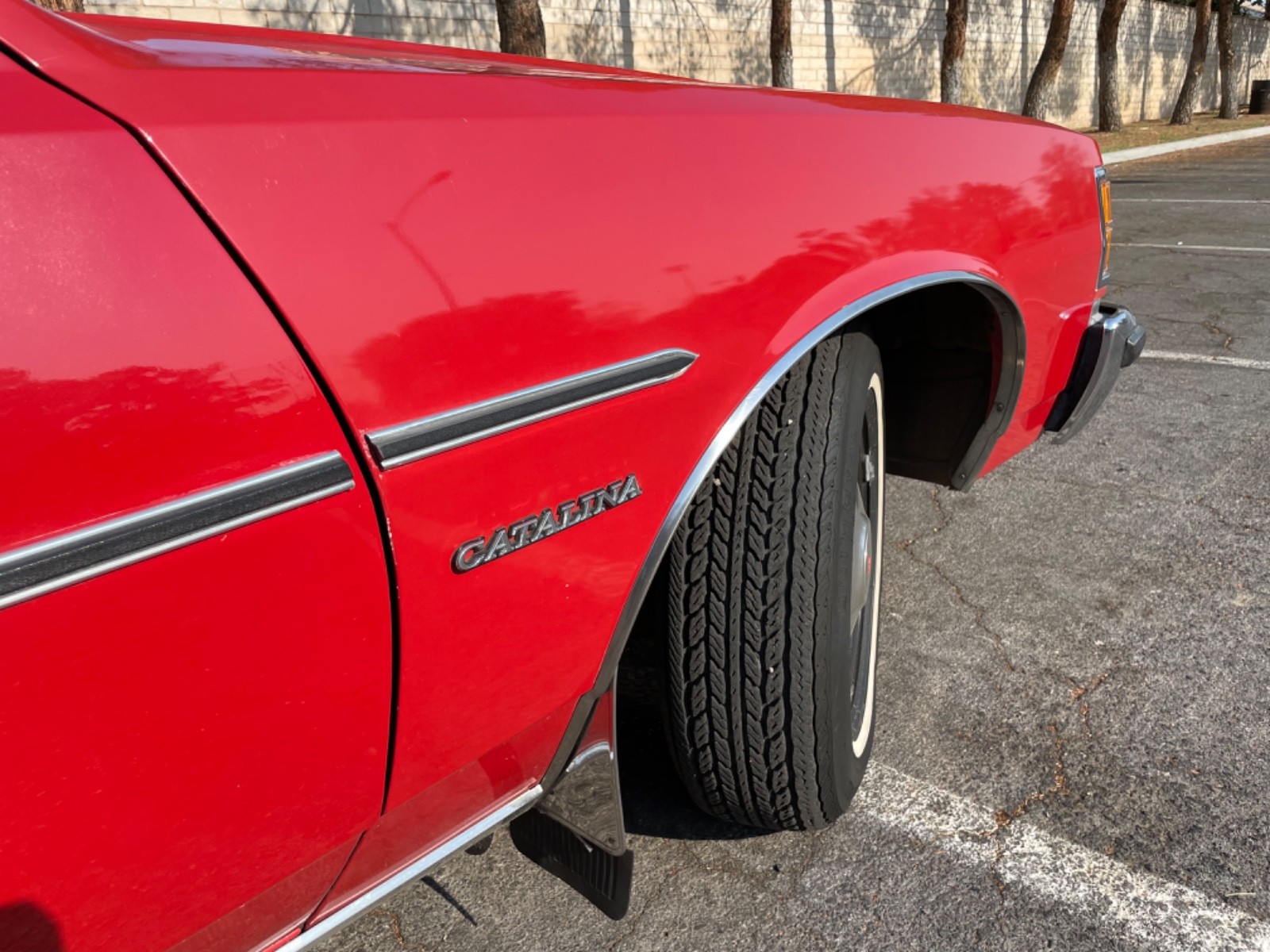 Pontiac-Catalina-1977-Sedan-6