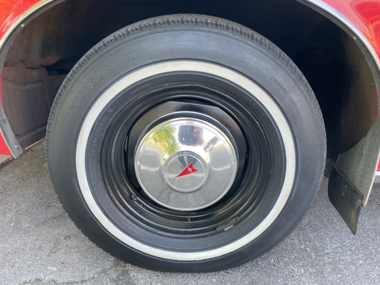 Pontiac-Catalina-1977-Sedan-9