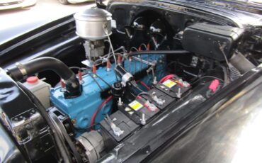 Pontiac-Chieftain-1949-Sedan-12