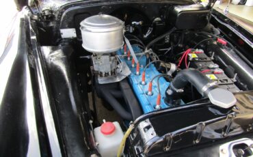 Pontiac-Chieftain-1949-Sedan-14
