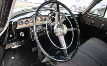 Pontiac-Chieftain-1949-Sedan-22