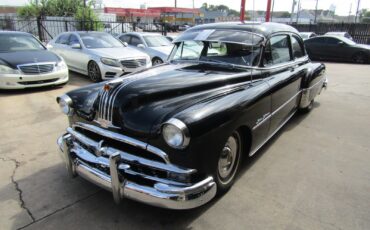 Pontiac-Chieftain-1949-Sedan-3