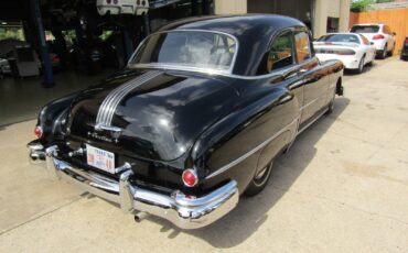 Pontiac-Chieftain-1949-Sedan-8