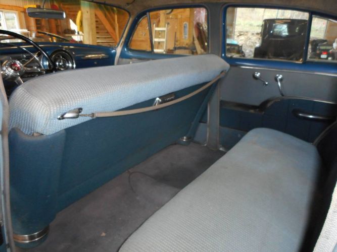 Pontiac-Chieftain-1953-Blue-10